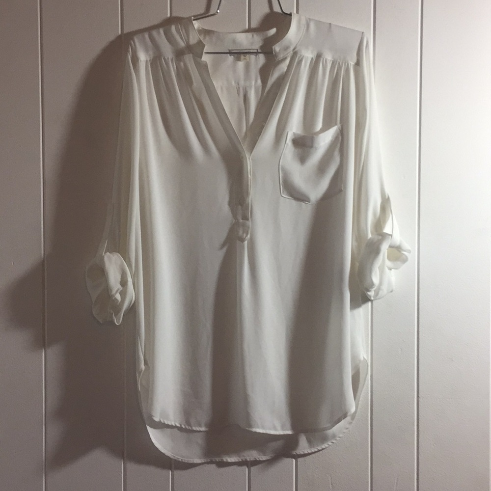 Pleione 100% polyester top in white